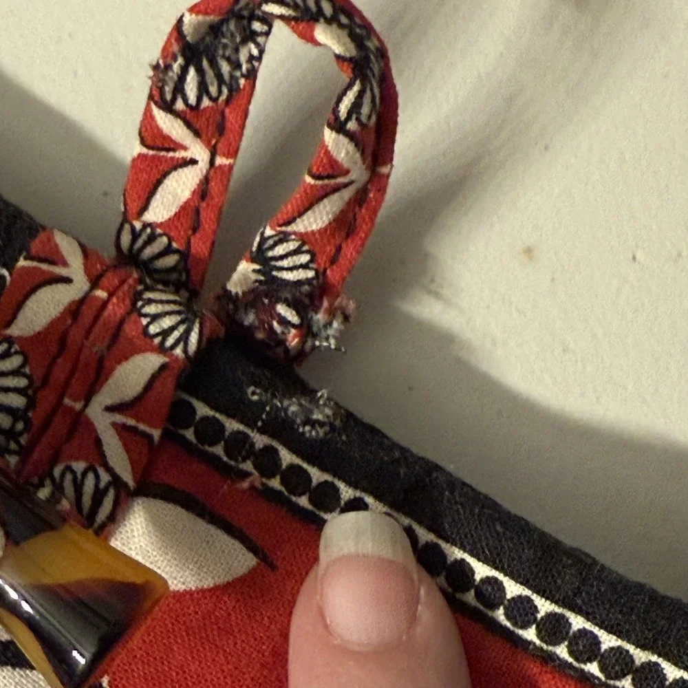 Vera‎ Bradley Deco Daisy Red Purse/Tote/Bag Roomy interior, perfect Boho/Chic